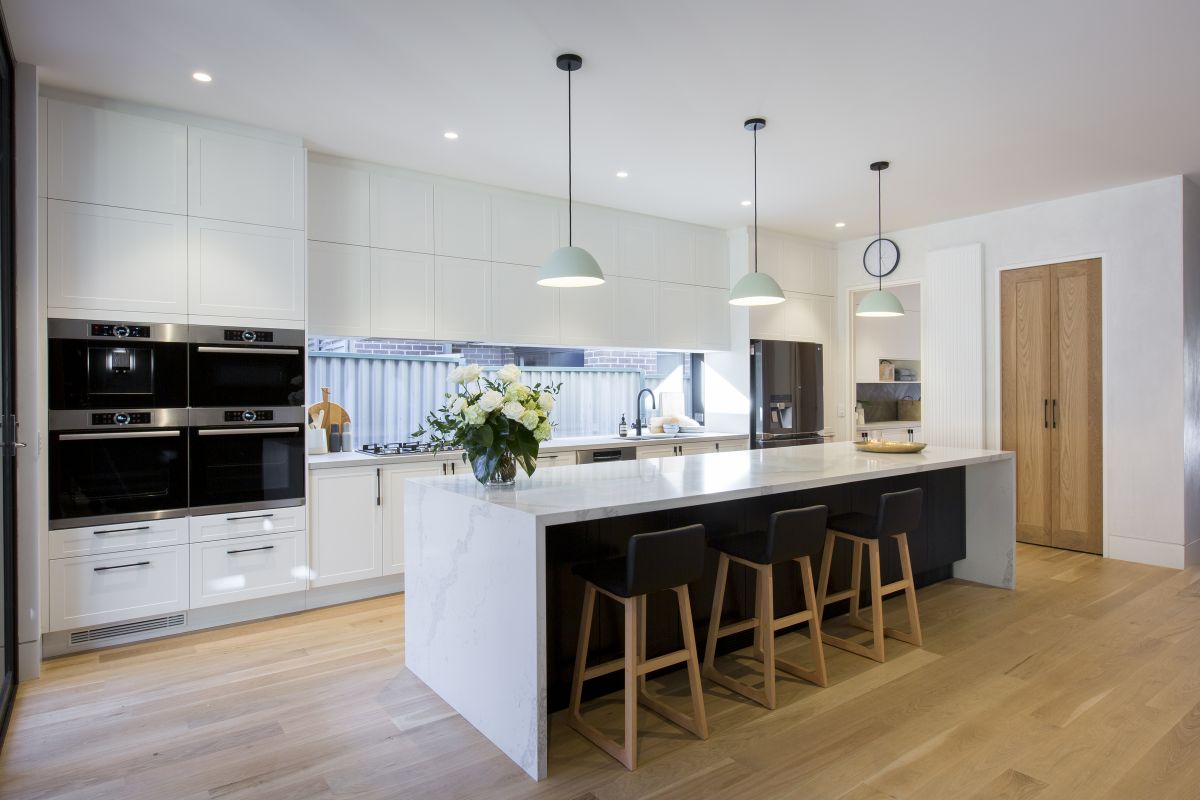 Hamptons with a Twist - Freedom Kitchens