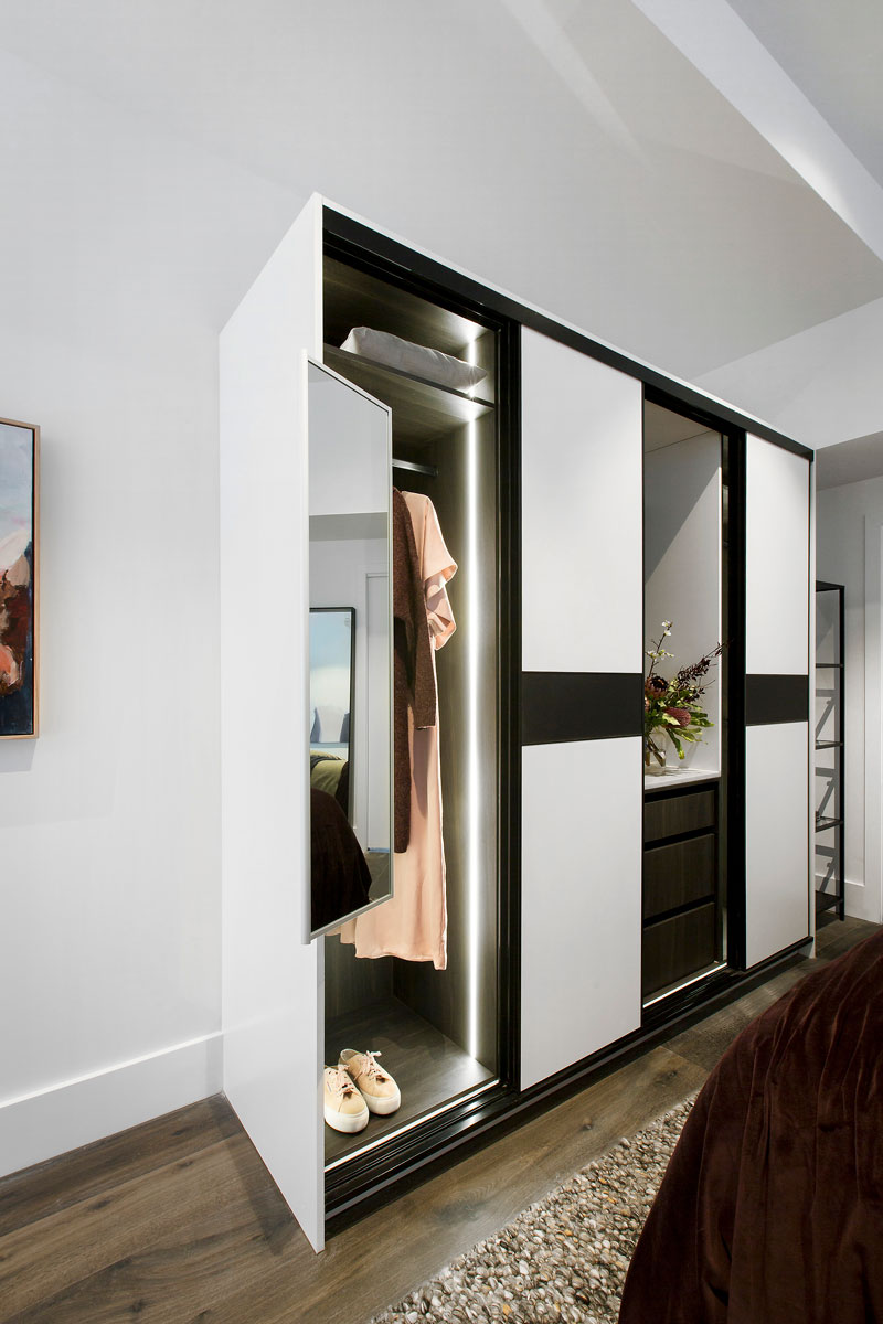 Sliding wardrobe on sale with shelves