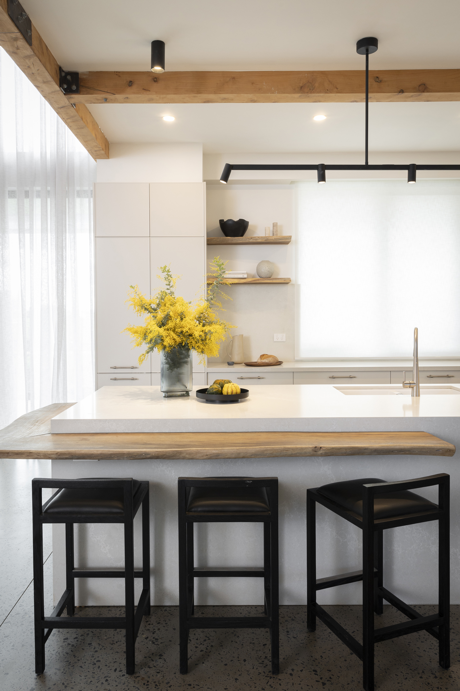 Caesarstone Kitchen Benchtops 