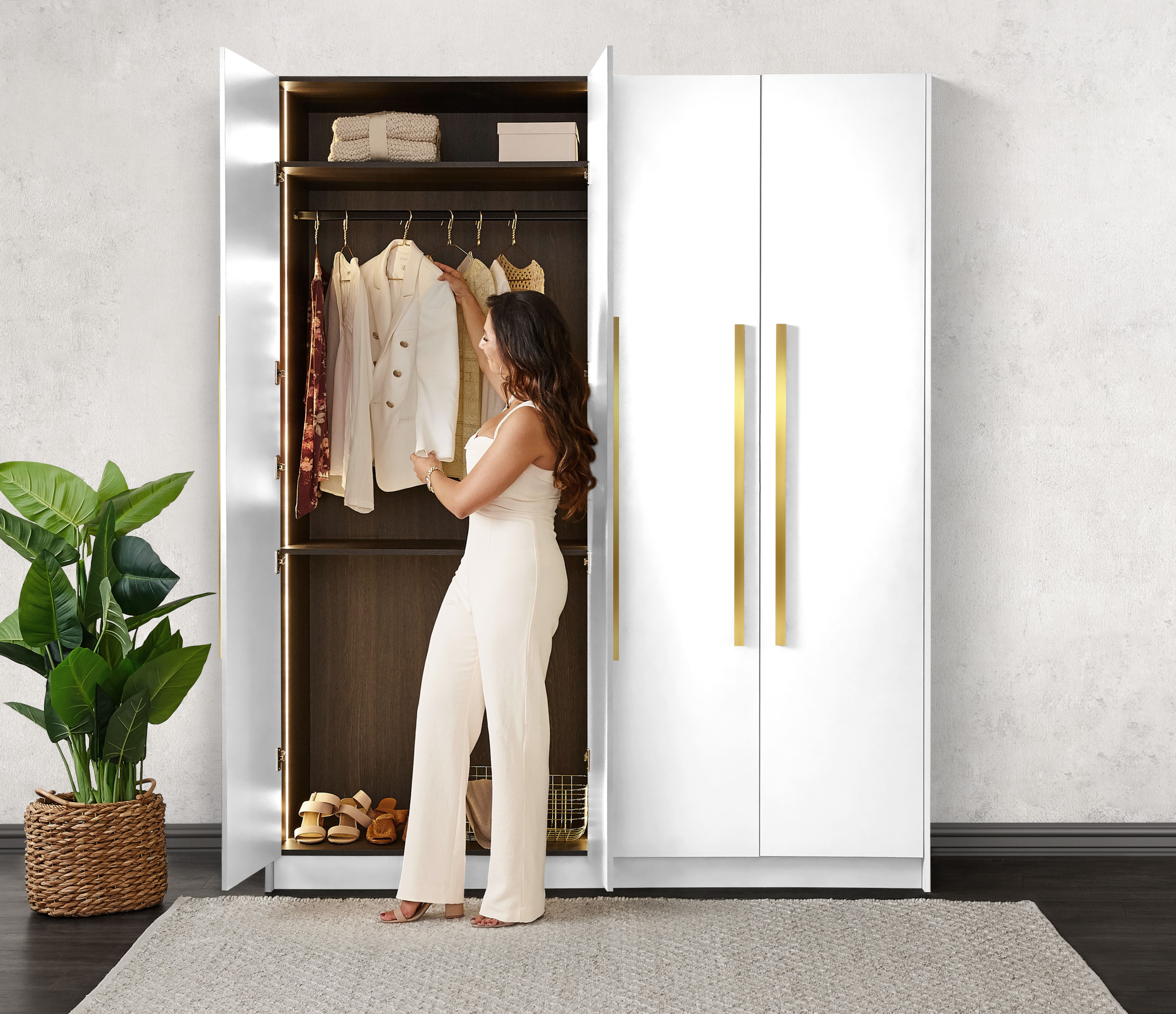 Updating your wardrobe & transform your bedroom