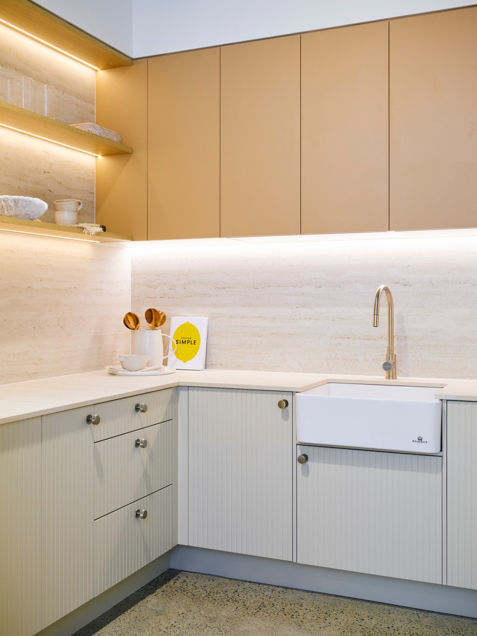 7 butler-pantry-sink-tap-open-shelves