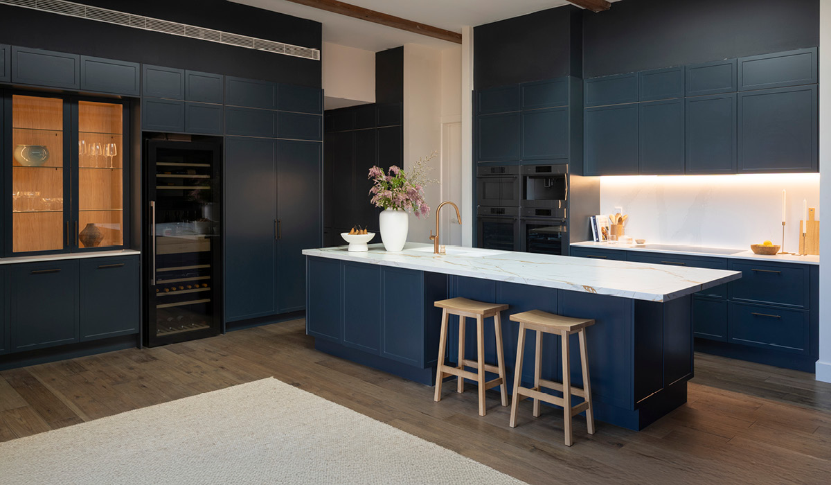 FARMHOUSE KITCHEN