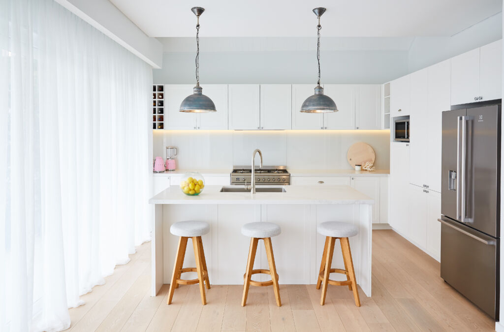 Hamptons Style Kitchen Ideas for Coastal Australian Homes - Freedom ...