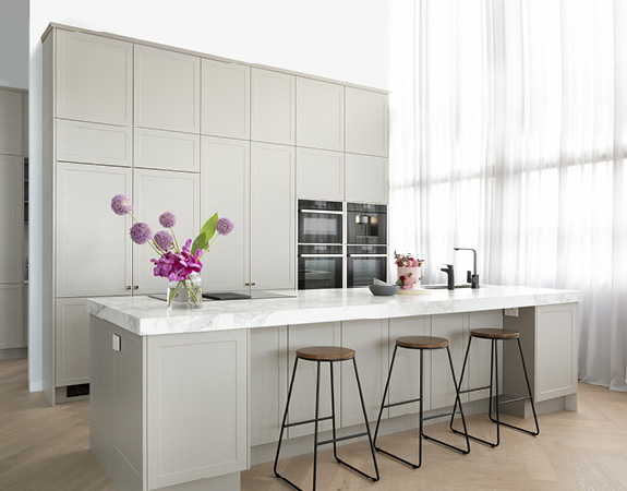 fk-block26-previous-2018 The Block 2018: Soft grey shaker kitchen with marble island and floor-to-ceiling cabinetry.
