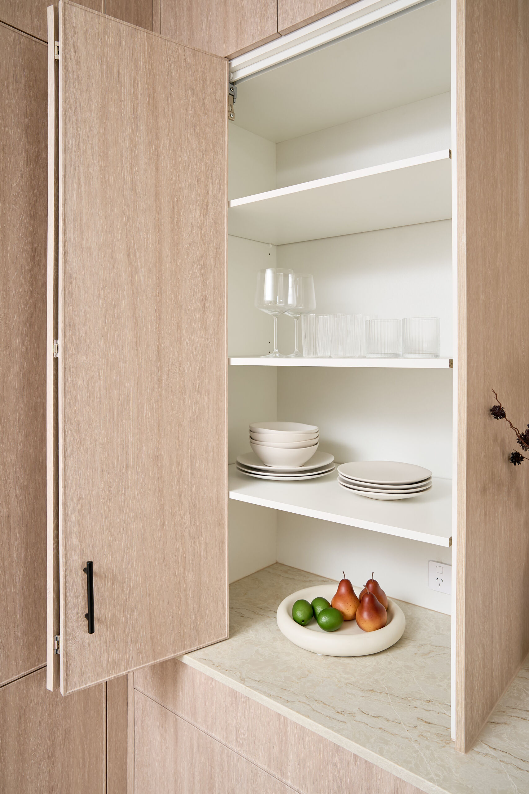 Brisbane Photographer Open pantry door